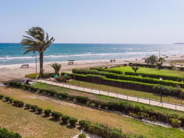 Yialos Village By Cybarco Larnaca Luaran gambar